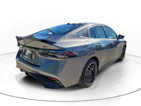 New 2026 Nissan Sentra SR image 3