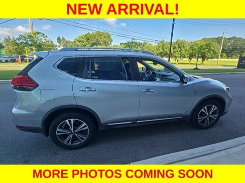 Used 2017 Nissan Rogue SL w/ SL Premium Package AWD/4WD image 15