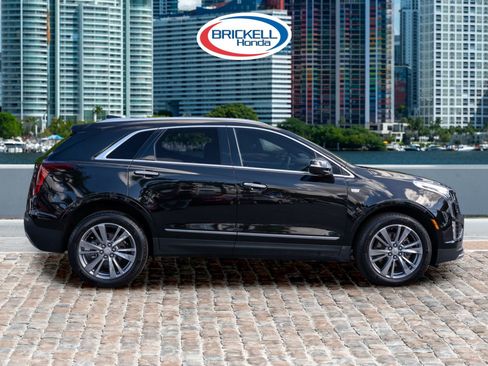 Used 2025 Cadillac XT5 Premium Luxury image 4