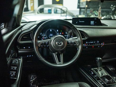 Used 2025 MAZDA CX-30 AWD 2.5 S w/ Preferred Package image 17