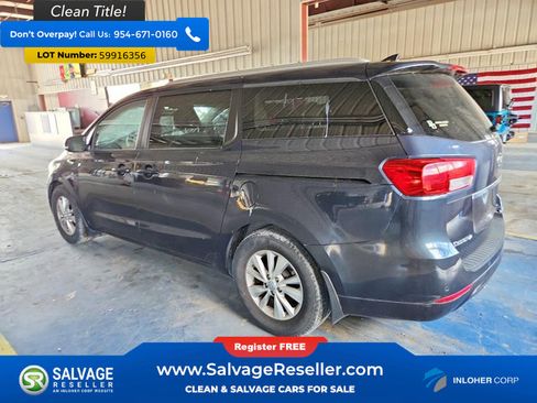 Used 2016 Kia Sedona LX w/ LX Convenience Package FWD image 3