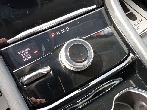 Used 2023 Jeep Grand Cherokee Limited image 24