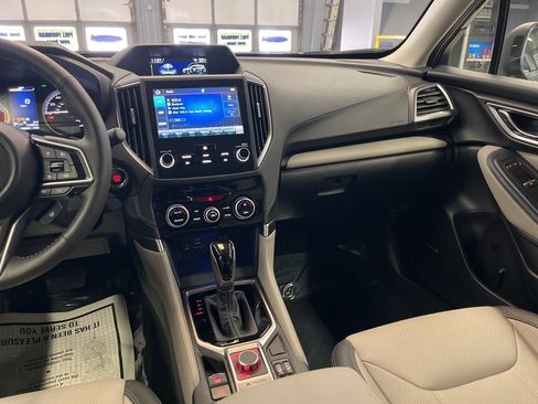 Certified 2024 Subaru Forester Limited image 21