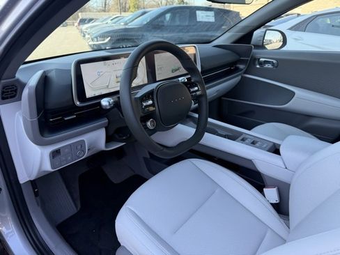 New 2025 Hyundai Ioniq 6 SEL image 9