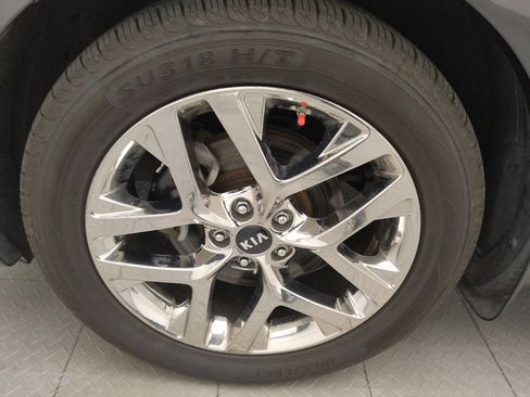 Used 2019 Kia Sorento SX FWD image 31