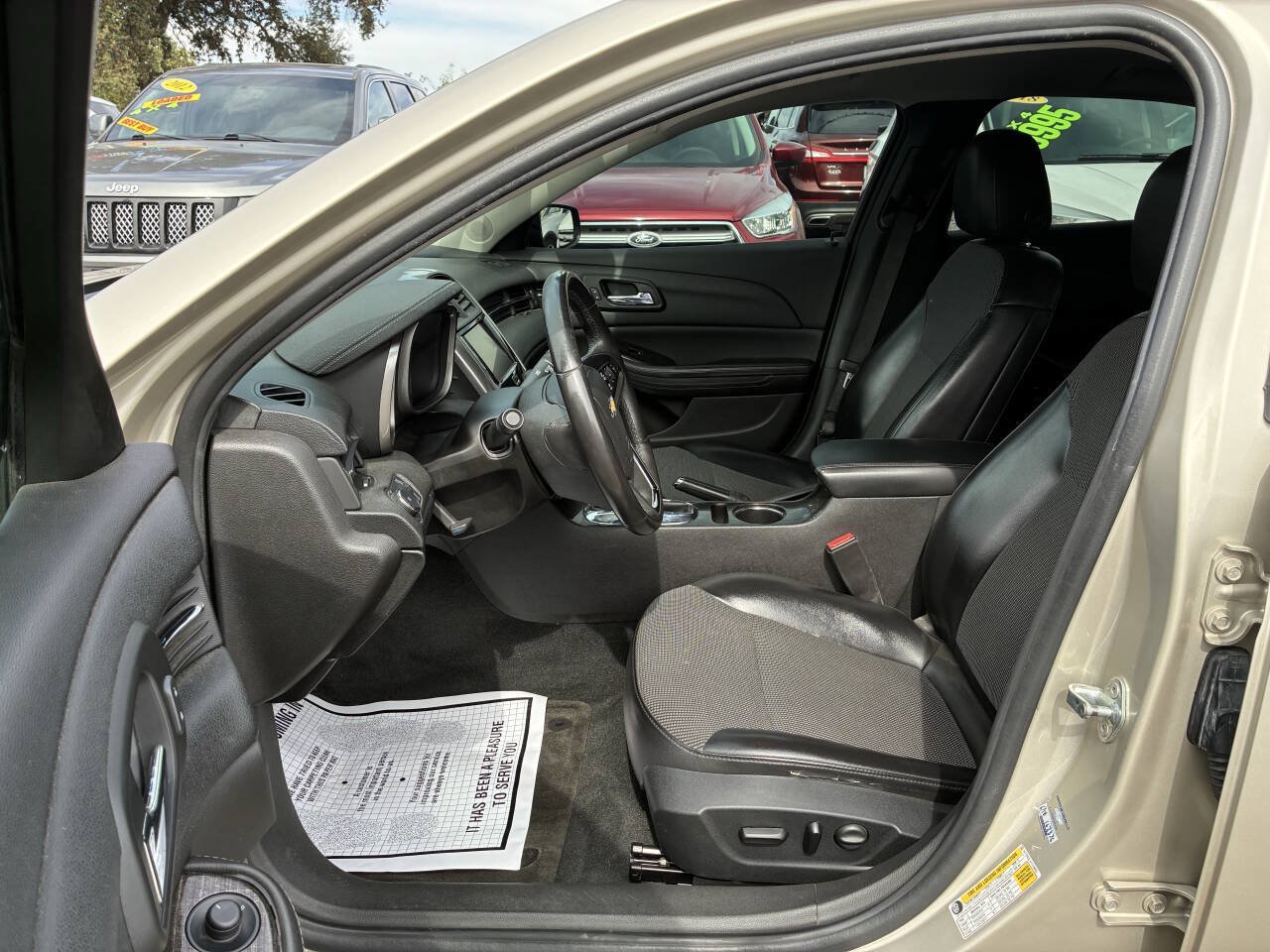 Used 2015 Chevrolet Malibu LT FWD image 3
