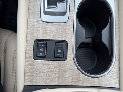 Used 2021 Nissan Murano SL w/ SL Moonroof Package image 23