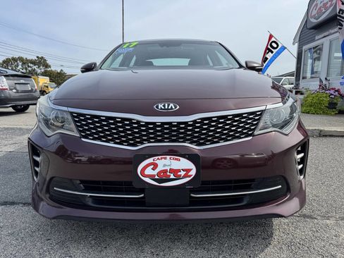 Used 2017 Kia Optima EX w/ Premium Package image 2