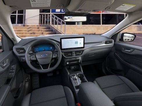 New 2025 Ford Escape SE FWD image 9