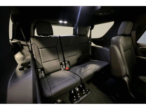 Used 2024 Chevrolet Tahoe LT w/ Luxury Package image 29