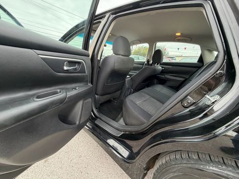 Used 2018 Nissan Altima 2.5 SV image 18