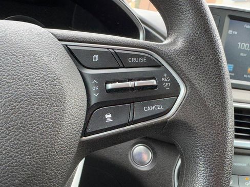 Used 2020 Hyundai Santa Fe SEL image 17