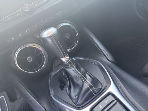 Used 2018 Chevrolet Camaro LT w/ RS Package image 21