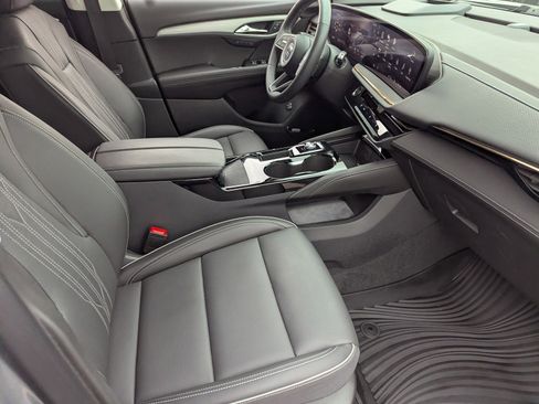 Certified 2024 Buick Envision Avenir image 13