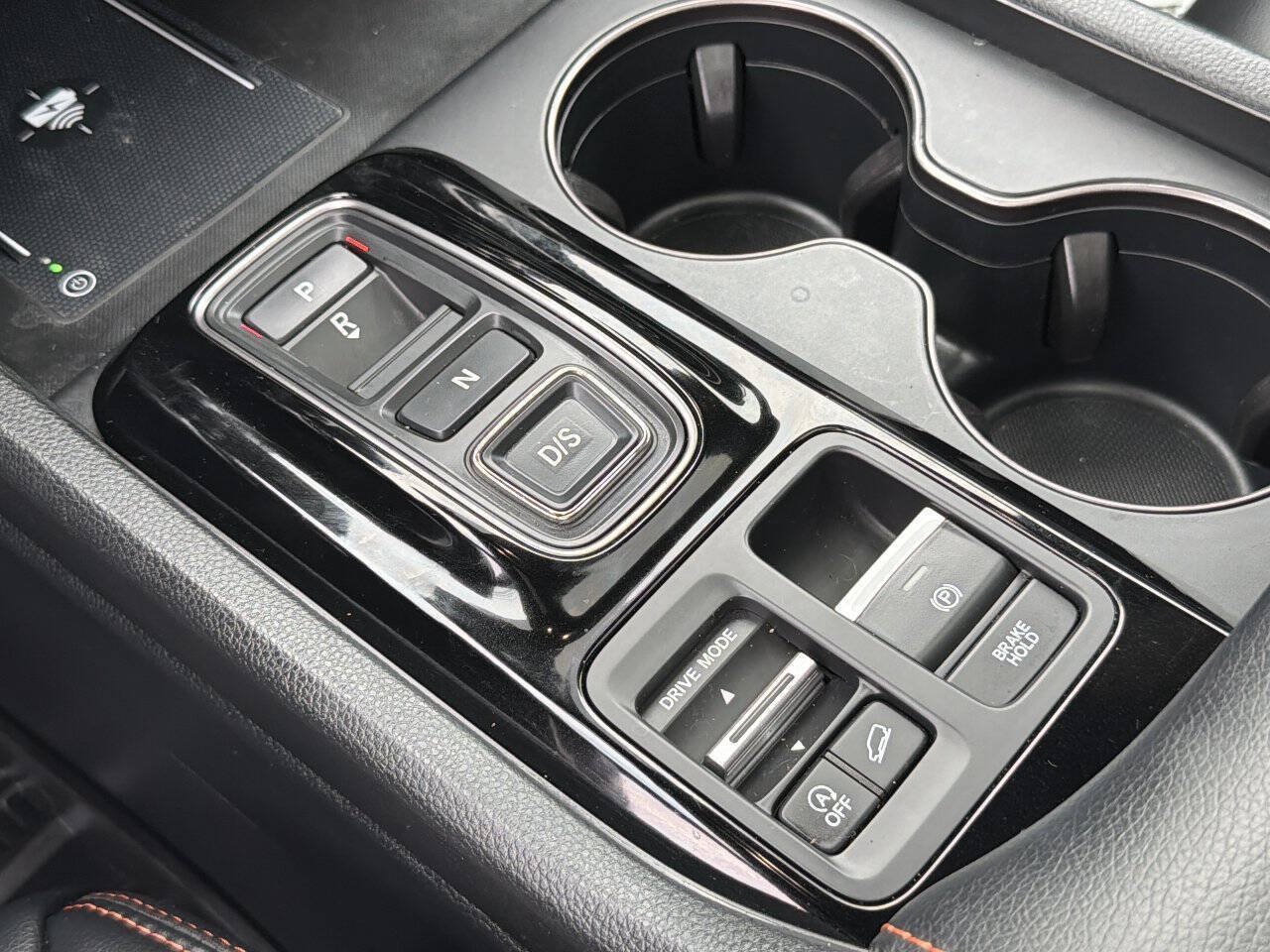 Used 2024 Honda Pilot TrailSport image 33