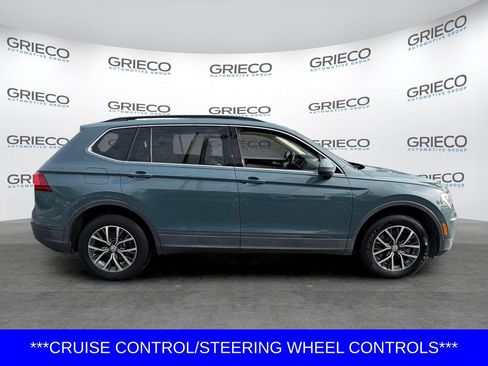Used 2019 Volkswagen Tiguan SE w/ Panoramic Sunroof Package FWD image 8