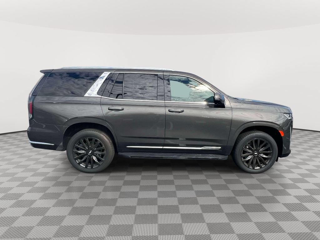 Used 2021 Cadillac Escalade Premium Luxury AWD/4WD image 4