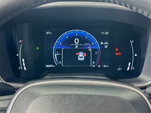 Used 2025 Toyota Corolla Cross XLE w/ Convenience Package FWD image 24