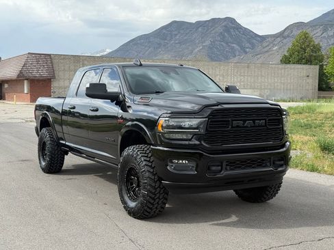 Used 2021 RAM 2500 Limited AWD/4WD image 1