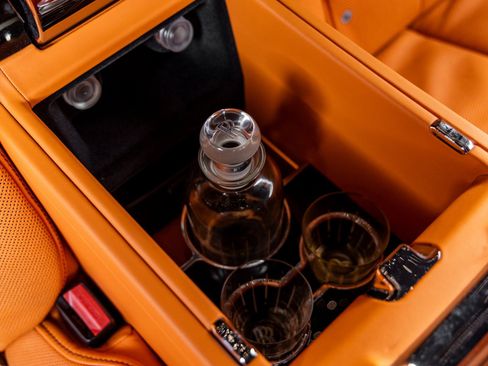 Used 2022 Rolls-Royce Phantom Extended Wheelbase image 53