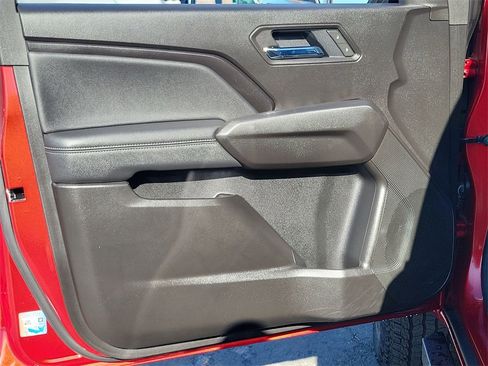 Used 2025 GMC Canyon Elevation w/ Convenience Package image 22