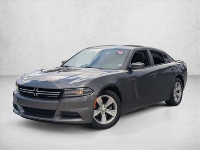 Used 2015 Dodge Charger SE w/ Sport Appearance Group