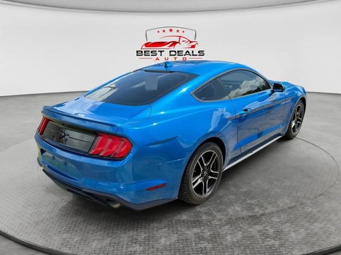 Used 2020 Ford Mustang Coupe w/ Equipment Group 101A RWD image 5