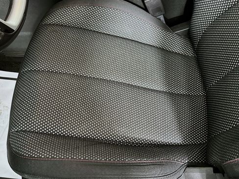 Used 2016 Chevrolet Equinox LT w/ Convenience Package image 17