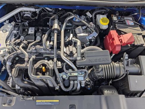 Used 2026 Nissan Sentra SR w/ Floor Mat Package FWD image 10