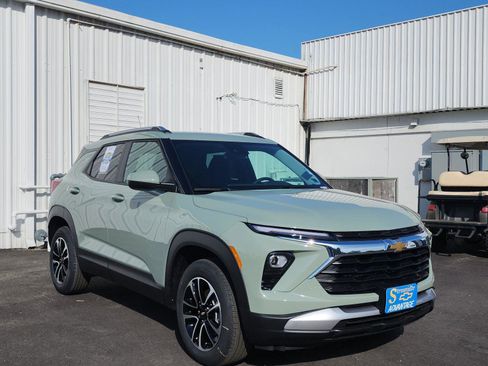 New 2026 Chevrolet TrailBlazer LT w/ Convenience Package AWD/4WD image 7