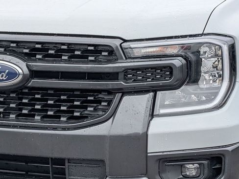 New 2026 Ford Ranger XLT w/ Equipment Group 301A High image 11