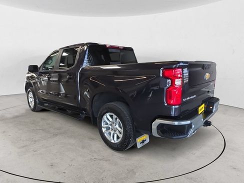 Used 2024 Chevrolet Silverado 1500 LT AWD/4WD image 7