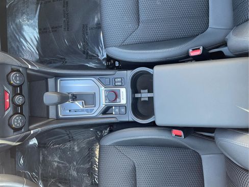 Used 2024 Subaru Forester Premium image 28