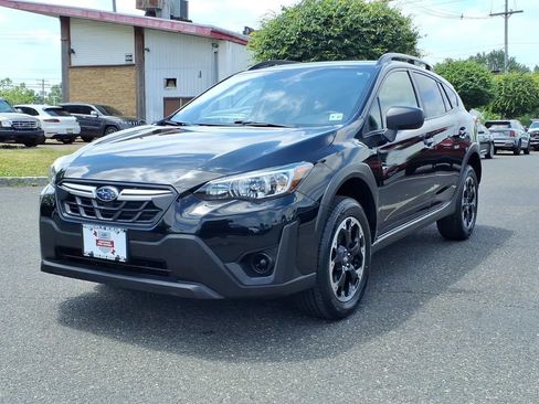 Certified 2023 Subaru Crosstrek 2.0i AWD/4WD image 3