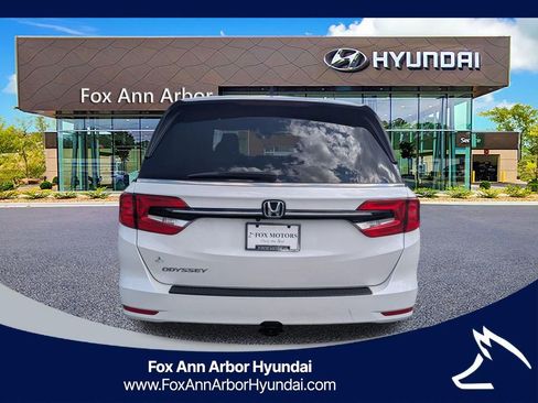 Used 2023 Honda Odyssey EX-L image 4