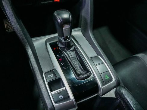 Used 2019 Honda Civic Sport image 16