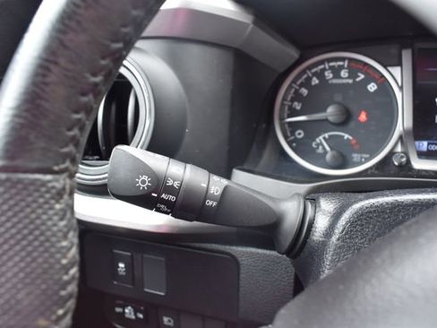 Used 2021 Toyota Tacoma SR5 image 28