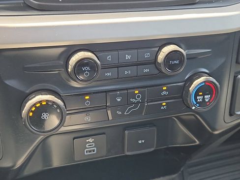 Used 2023 Ford F250 XL w/ 360-Degree Camera Package AWD/4WD image 17