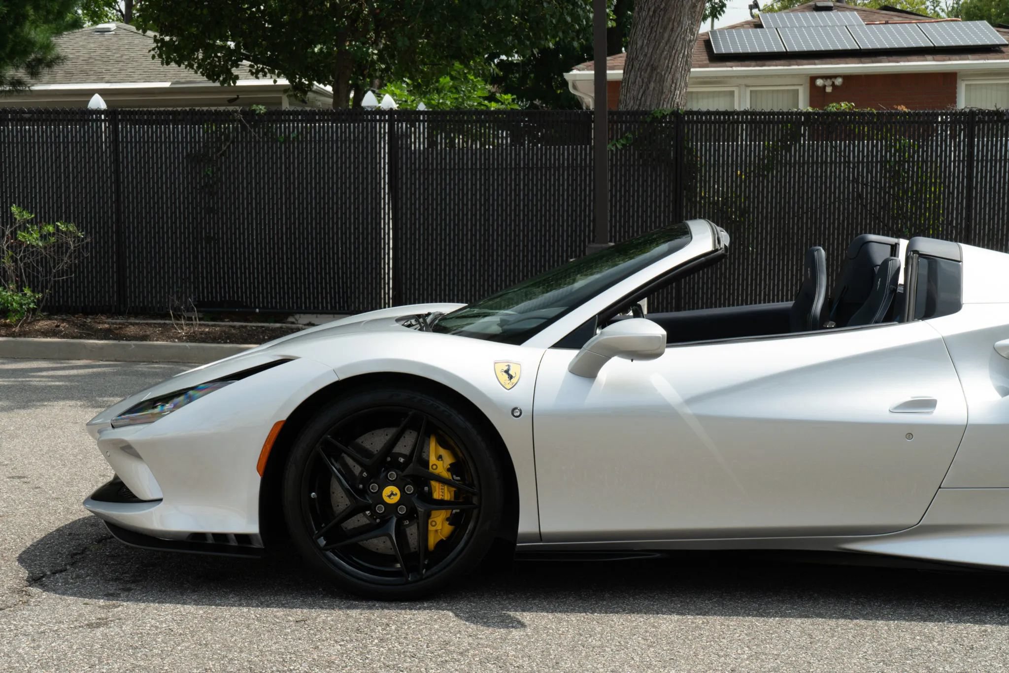 Used 2022 Ferrari F8 Tributo RWD image 46