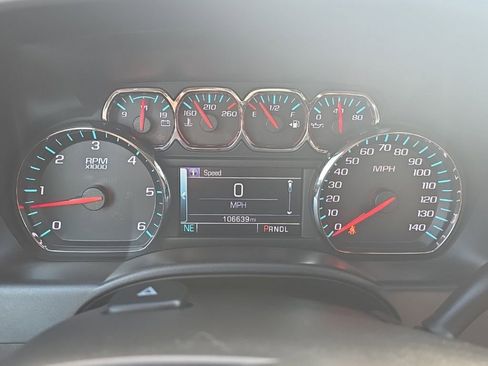 Used 2018 Chevrolet Silverado 1500 LT w/ All Star Edition AWD/4WD image 27