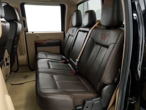 Used 2016 Ford F350 King Ranch w/ King Ranch w/Chrome Package AWD/4WD image 21