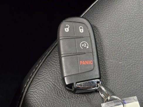 Used 2022 Jeep Compass Limited AWD/4WD image 33