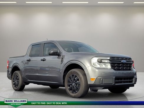 Used 2023 Ford Maverick XL FWD image 1
