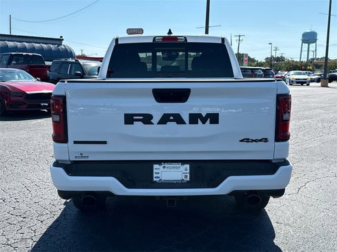 Used 2025 RAM 1500 Big Horn image 4