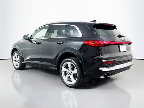 New 2025 Audi Q5 Premium Plus image 5