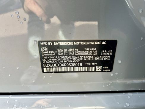 Used 2024 BMW X6 xDrive40i w/ M Sport Professional Package image 25