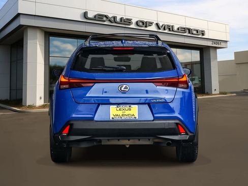 Used 2023 Lexus UX 250h image 6
