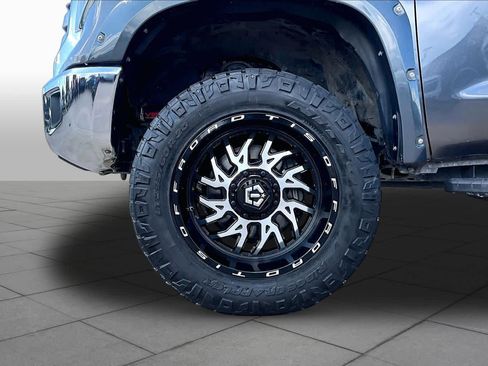 Used 2019 Toyota Tundra Limited AWD/4WD image 10
