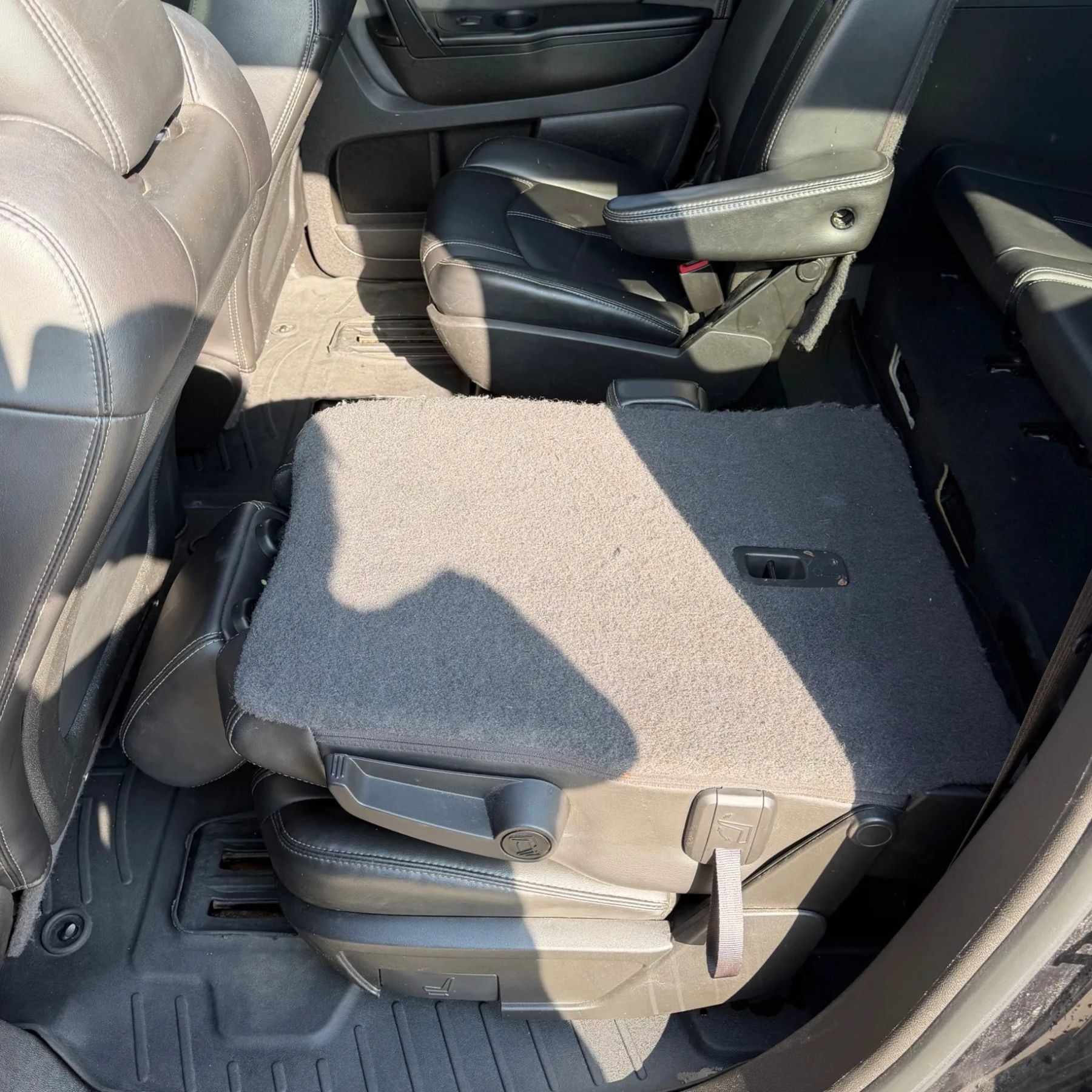 Used 2014 Chevrolet Traverse LT FWD image 23
