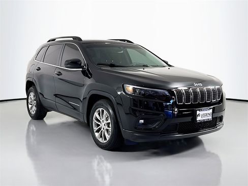 Used 2022 Jeep Cherokee Latitude Lux w/ Sun & Sound Group image 3